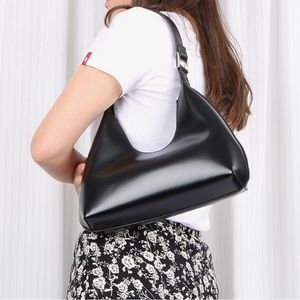 Women’s Black Shoulder Strap HOBO Bag